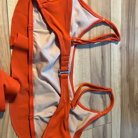 Old Navy Orange Bikini Size M - Picture 5 of 7